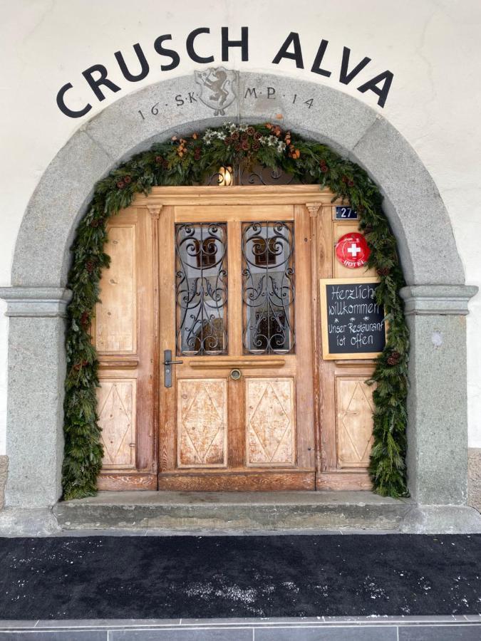 Hotel Weisses Kreuz Bergün Exterior foto